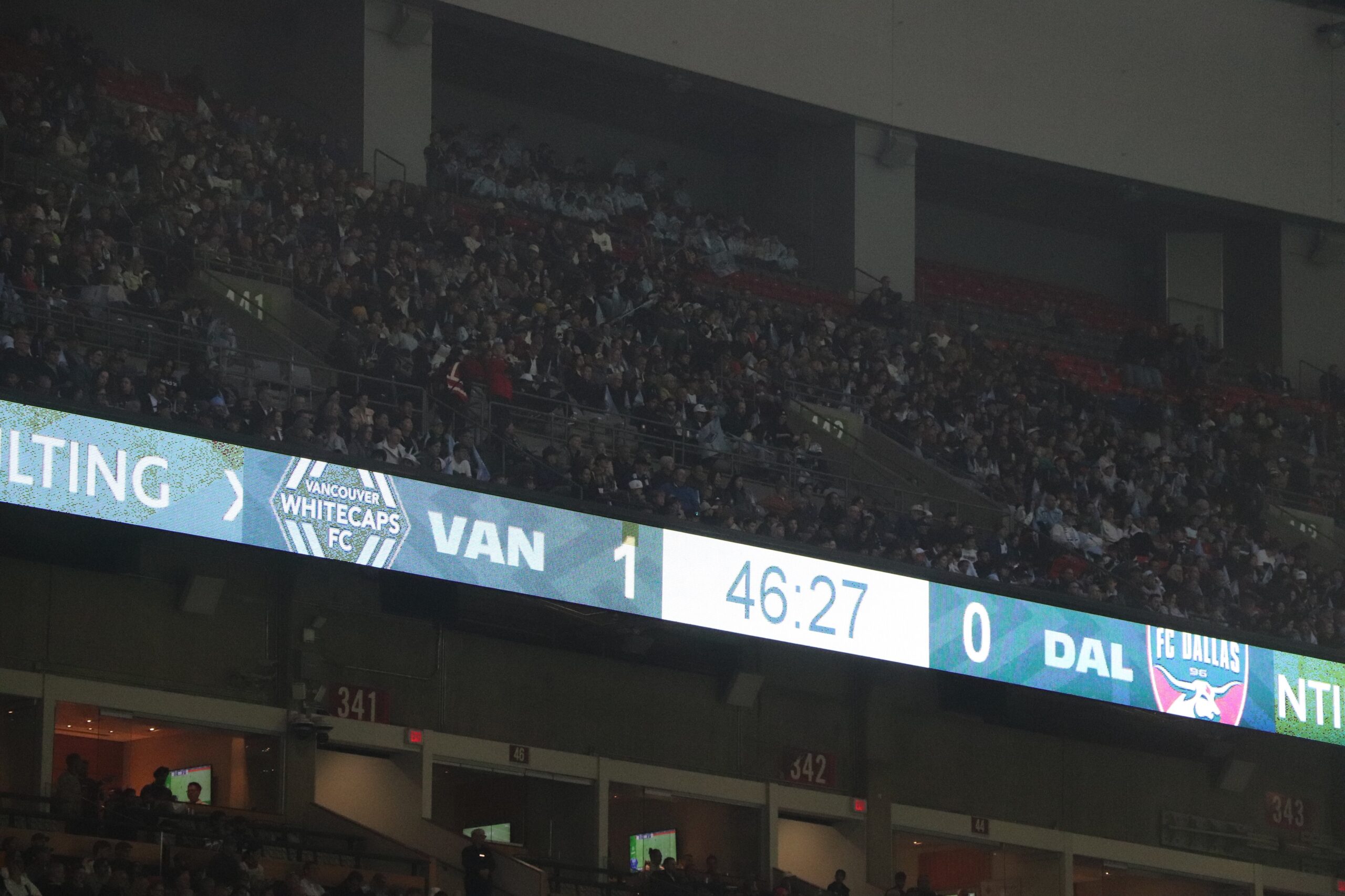 Score is now 1 to zero at minute 46.27 minutes in.