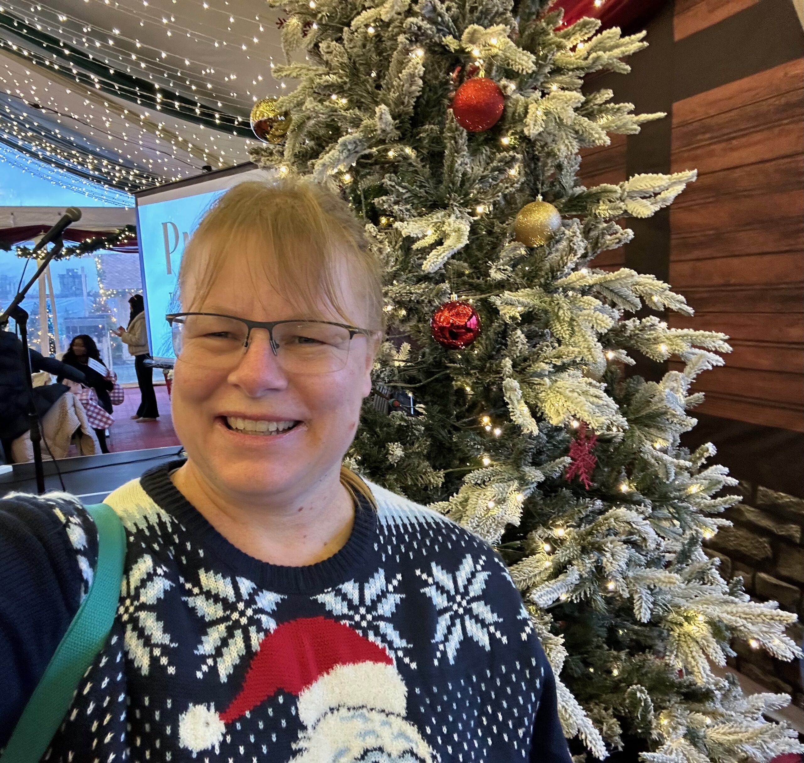 Elke with Westcoast German News at the Vancouver Christmas Market + Alpenhaus 2025