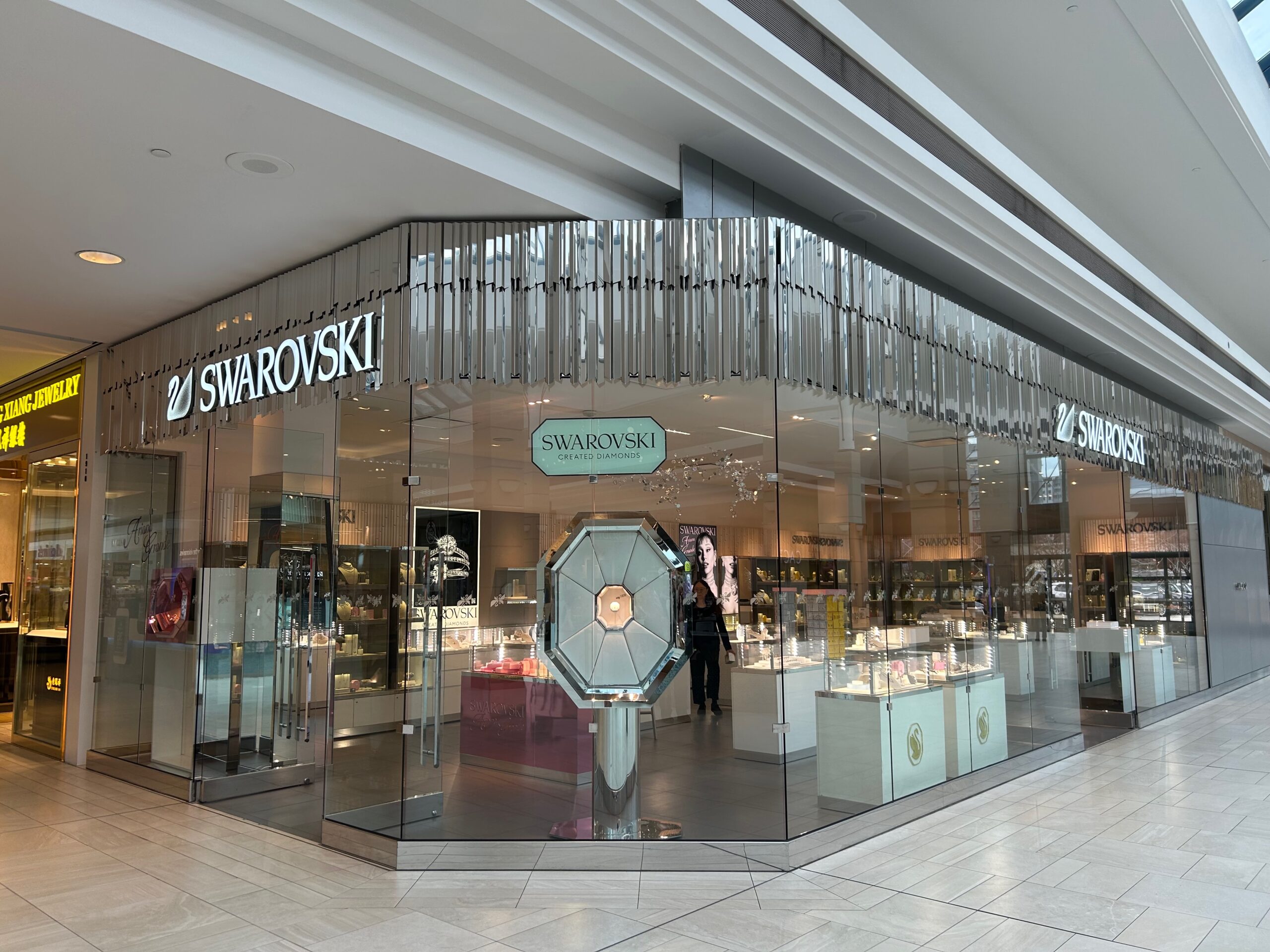 Swarovski Crystals in Richmond, BC
